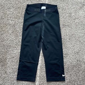 Nike Dri-Fit Capri/Cropped Leggings
